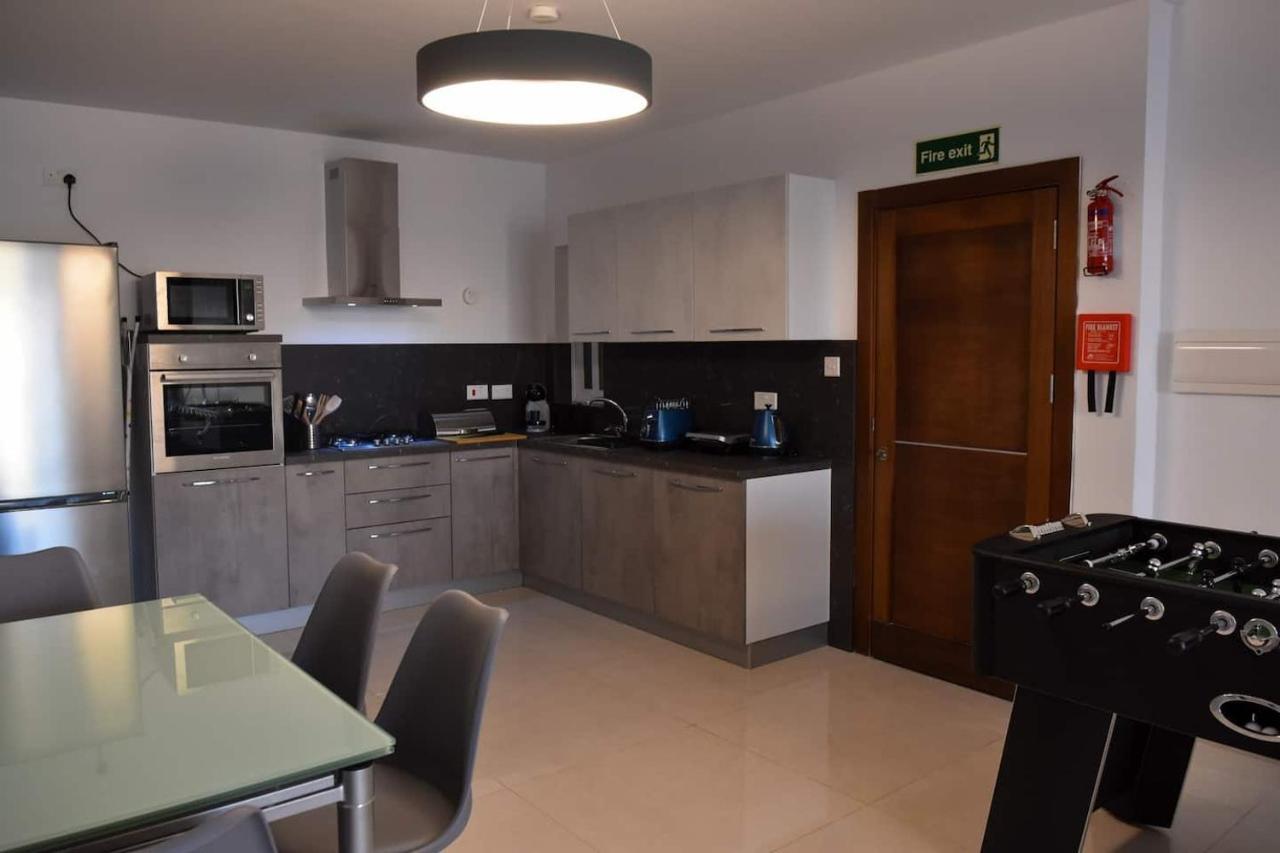 Voguish 3 Bedroom Apartment St. Paul's Bay Exterior photo