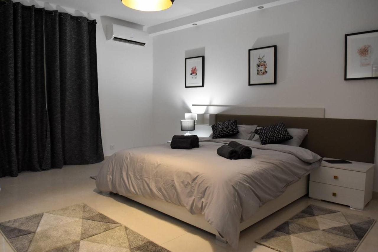 Voguish 3 Bedroom Apartment St. Paul's Bay Exterior photo
